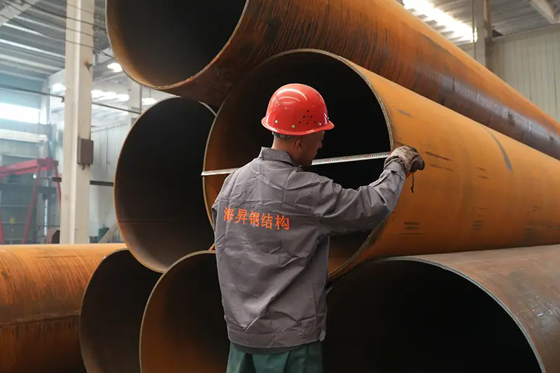 Leveraging the industrial strengths of the Beijing-Tianjin-Hebei region, HAISHENG keeps pace with the wave of transformation in Tangshan’s steel industry. Leveraging the industrial strengths of the Beijing-Tianjin-Hebei region, HAISHENG keeps pace with the wave of transformation in Tangshan’s steel industry.